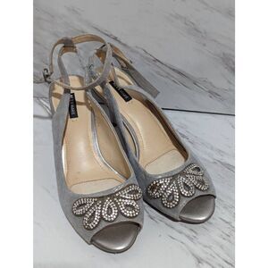 Alex Marie Women's Silver Ankle Strap Rhinestone Peep Toe 3 " Heel Pump Size 7.5